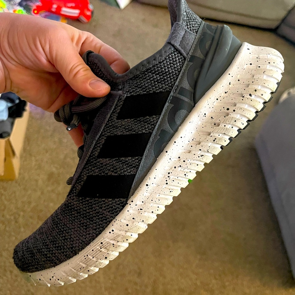 Men’s adidas size 8.5